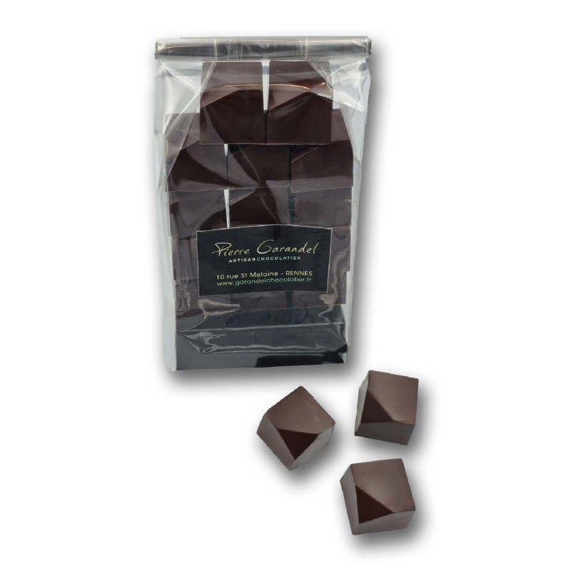 Cubes guimauve noir